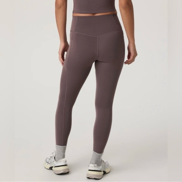 NWT Vuori All the Form pocket leggings - Picture 2 of 4